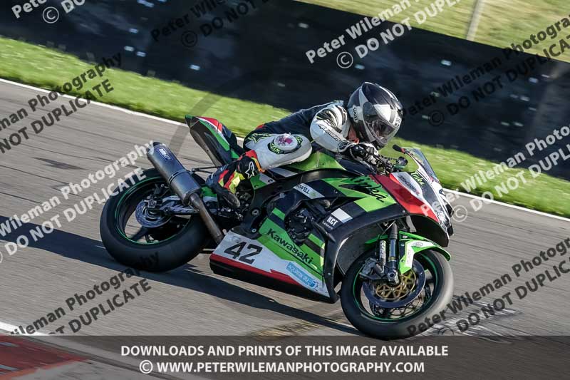 donington no limits trackday;donington park photographs;donington trackday photographs;no limits trackdays;peter wileman photography;trackday digital images;trackday photos